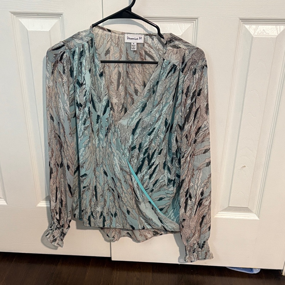 Veronica M Women's Printed Wrap Top